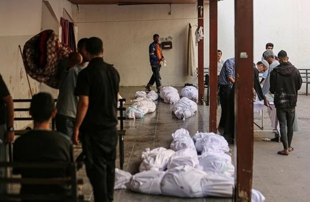 Foto - Gazze'de kanlı sabah! Katil İsrail öldürmeye devam ediyor: Her yer Filistinli çocukların cesetleriyle dolu