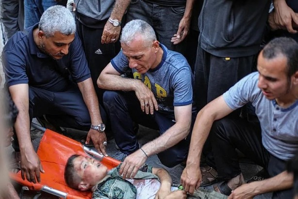 Foto - Gazze'de kanlı sabah! Katil İsrail öldürmeye devam ediyor: Her yer Filistinli çocukların cesetleriyle dolu