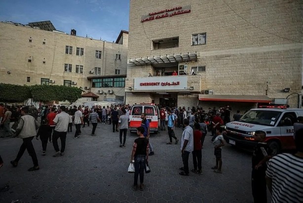 Foto - Gazze'de kanlı sabah! Katil İsrail öldürmeye devam ediyor: Her yer Filistinli çocukların cesetleriyle dolu