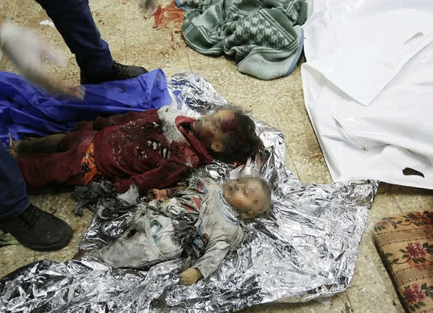 Foto - Gazze'de siyonist İsrail bebekleri doğarken katlediyor! Katiller ordusu ölülere bile huzur vermiyor