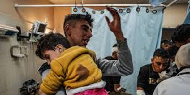 Foto - Gazze'de tıbbi malzeme eksikliği yaşanan Nasır Hastanesinden dünyaya çağrı