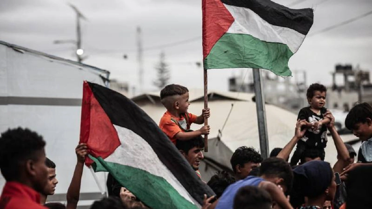 Foto - Gazze'deki ateşkes sonrası gözlerin çevrildiği MİT Başkanı İbrahim Kalın duvara bakın ne yazdı