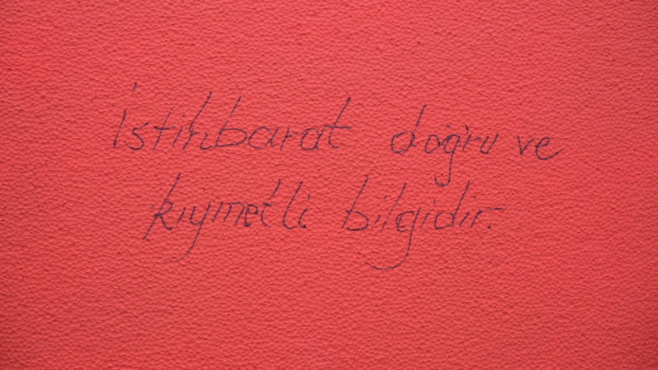 Foto - Gazze'deki ateşkes sonrası gözlerin çevrildiği MİT Başkanı İbrahim Kalın duvara bakın ne yazdı