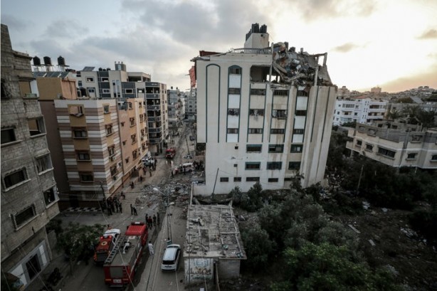 Gazze'deki İsrail vahşeti gün ağarınca ortaya çıktı