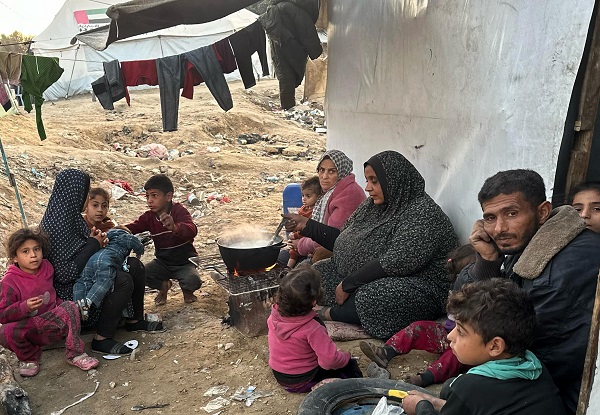 Foto - Yürek dayanmıyor! Gazzeli aileler böyle mücadele ediyor