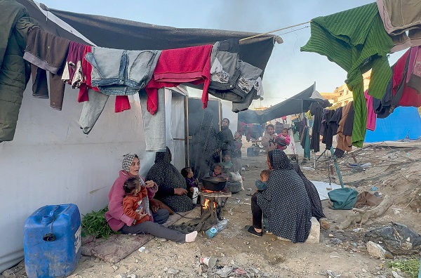 Foto - Yürek dayanmıyor! Gazzeli aileler böyle mücadele ediyor