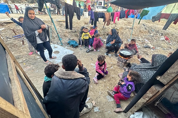 Foto - Yürek dayanmıyor! Gazzeli aileler böyle mücadele ediyor