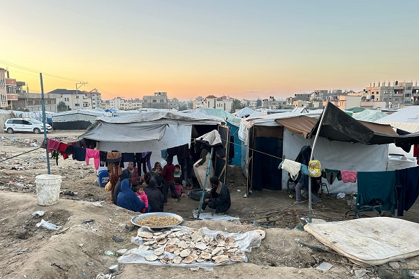 Foto - Yürek dayanmıyor! Gazzeli aileler böyle mücadele ediyor