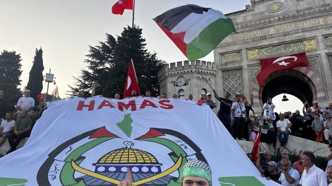 Foto - "Gazze'ye Umut Işığı Ol" Binlerce kişi Ayasofya Camii'ne akın etti
