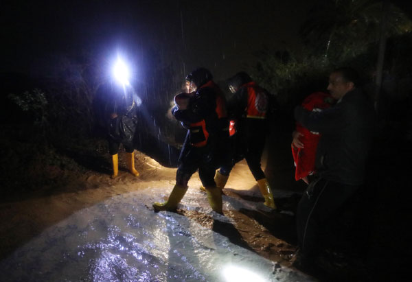 Foto - Gazze'yi sel vurdu