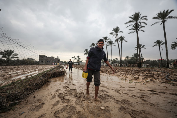 Foto - Gazze'yi sel vurdu