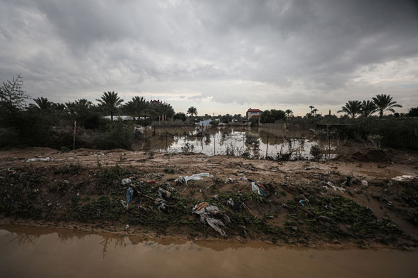 Foto - Gazze'yi sel vurdu