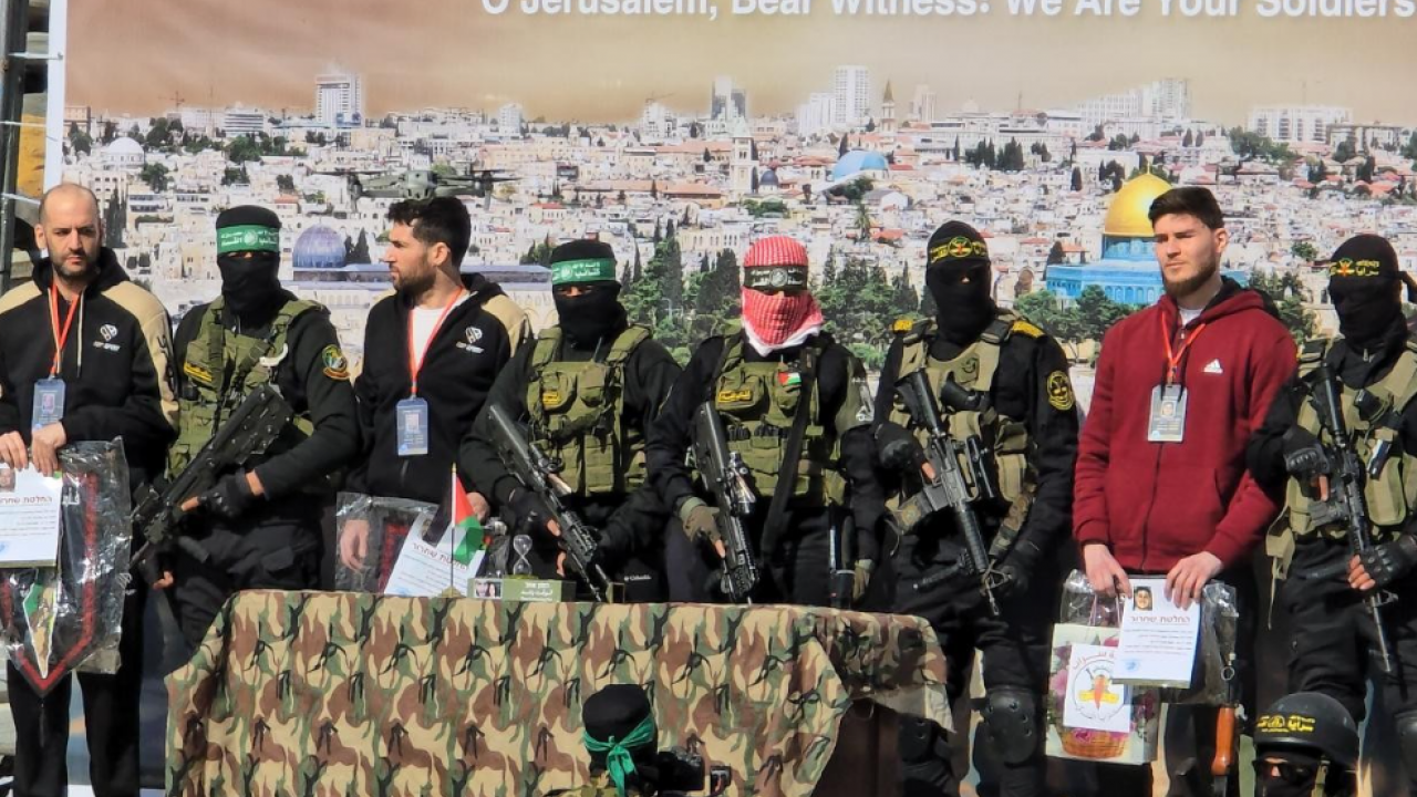 Gazze'yi vurayım derken geri zekalı Netanyahu kendi ayağına sıktı