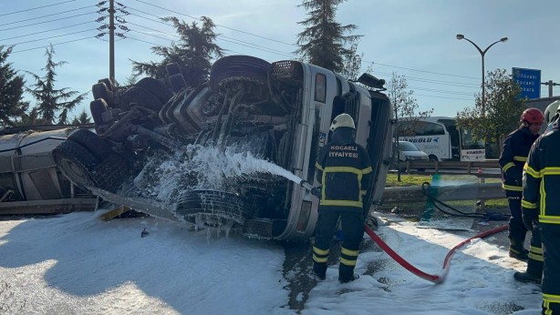 Foto - Gebze'de ekipleri harekete geçiren kaza