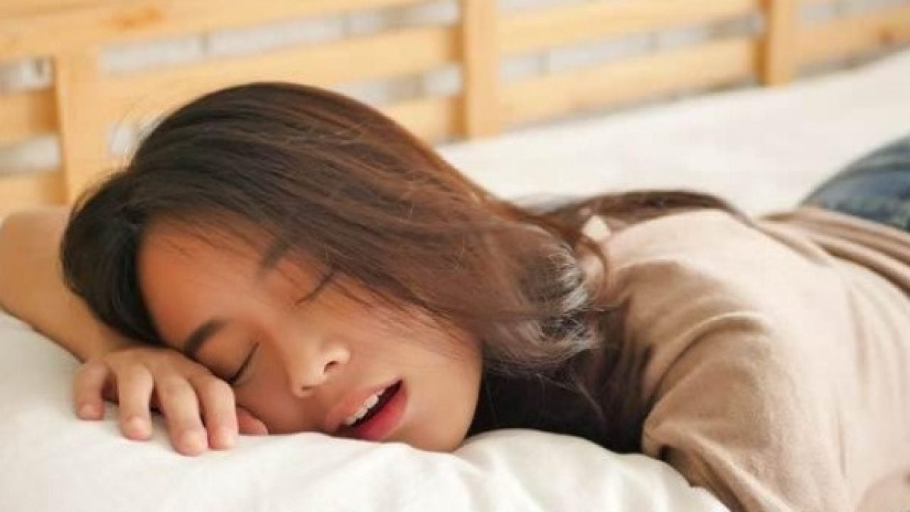 Gece uykudan nefes nefese uyanıyorsanız dikkat! Bu belirtileri hafife almayın!