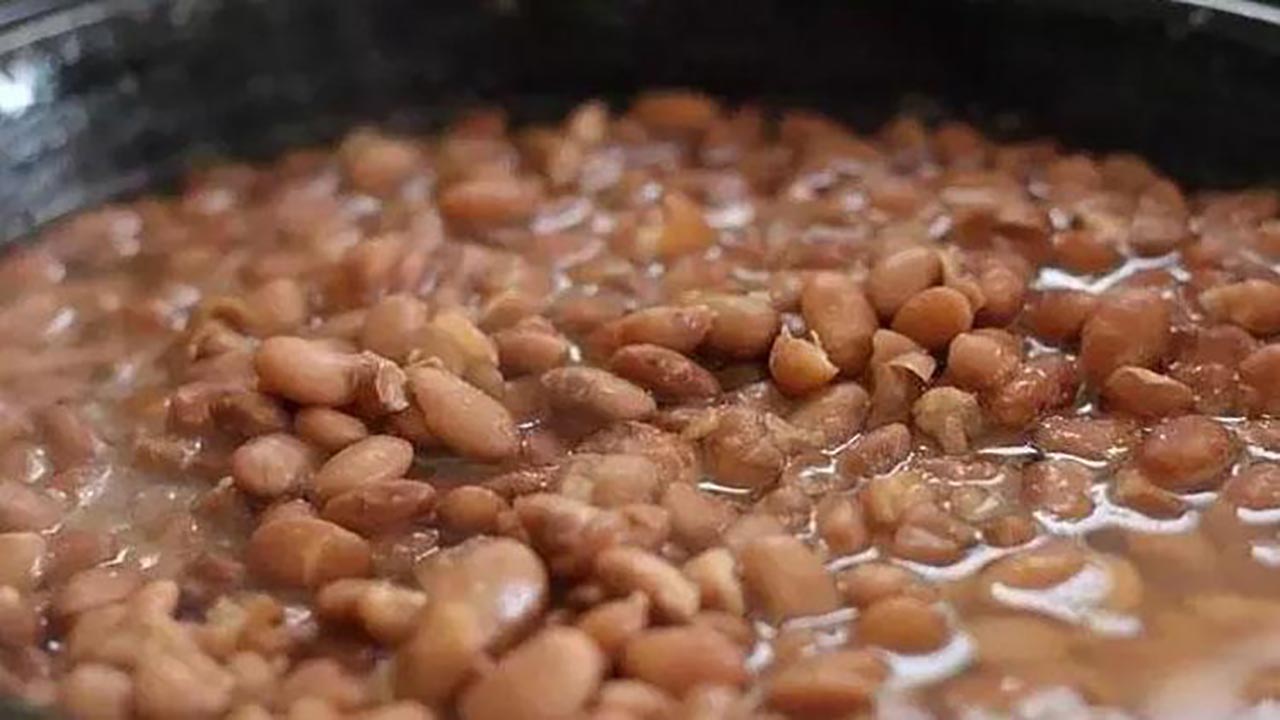 Foto - Gece uyurken bile kas çalıştırıyor! Her evde var ama faydası bilinmiyor!