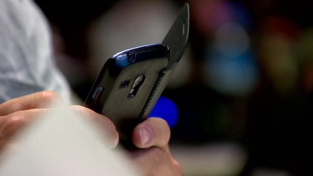 Foto - Gece yarısı aldığı mesajla şoke oldu! Mesajla taciz tazminatsız kovulma sebebi