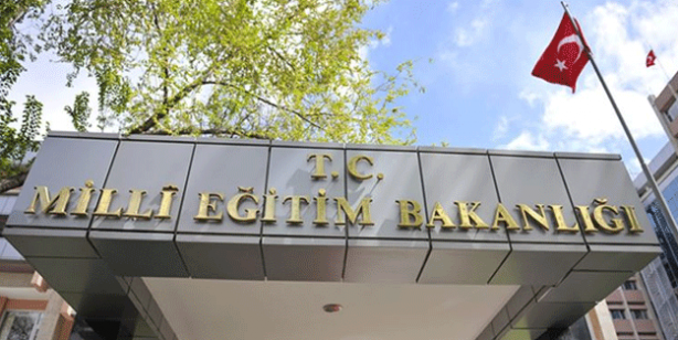 Foto - Gece yarısı Ankara'da hareketlilik! Erdoğan o isimleri görevden aldı