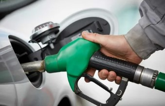 Foto - Gece yarısı motorine büyük zam!