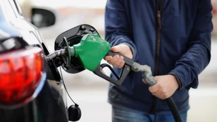 Foto - Gece yarısı motorine büyük zam!