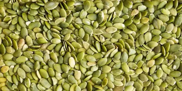 Foto - Gece yatmadan önce kabak çekirdeği yerseniz ne olur, ne işe yarar? İltihaba karşı en iyi silah, savaş açıyor