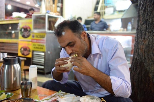 Foto - Gecede 3 ton ciğer tüketiyorlar