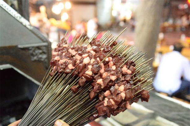 Foto - Gecede 3 ton ciğer tüketiyorlar