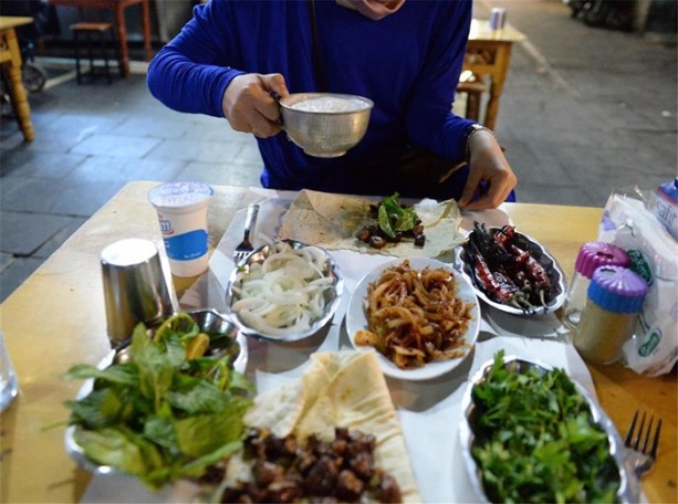 Foto - Gecede 3 ton ciğer tüketiyorlar