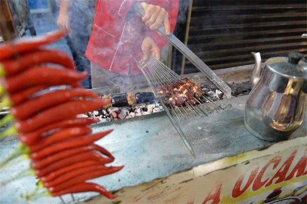 Foto - Gecede 3 ton ciğer tüketiyorlar
