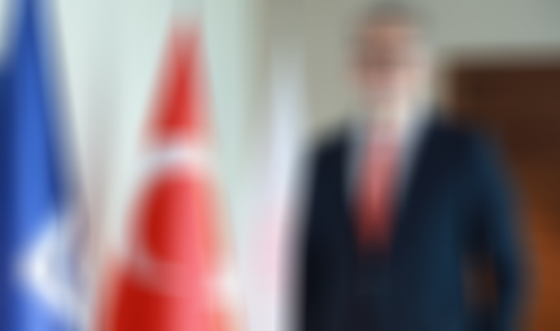 Geçen yıl Cumhurbaşkanı atamıştı! O isim, görevinden apar topar istifa etti! Hiç kimse bunu beklemiyordu
