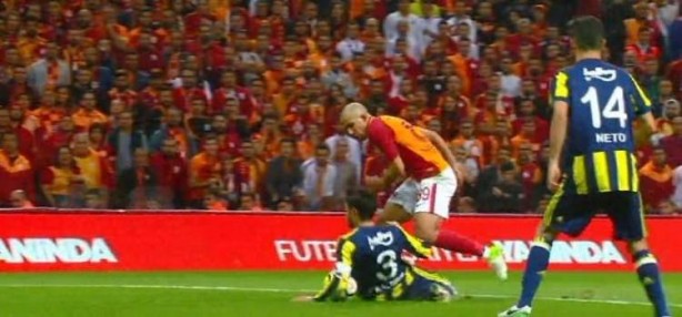 Foto - Geceye Cüneyt Çakır'ın kararları damga vurdu