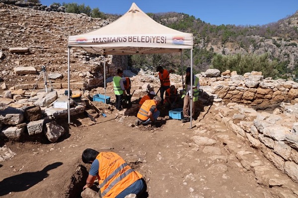Foto - Geçmişe ışık tutuyor: Amos Antik Kenti