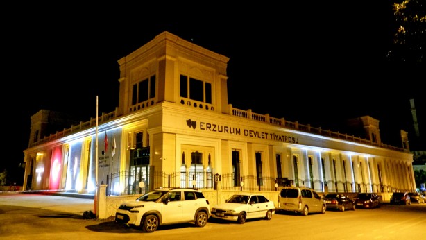 Foto - Geçtiğimiz haftalarda linç edilmişti! Tamer Karadağlı atacağı adımları açıkladı