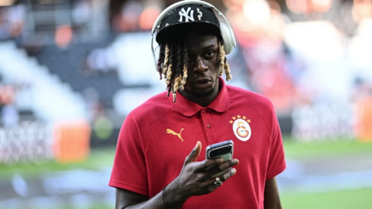 Foto - Geldiği gibi gidiyor: Galatasaray'da yeni transfer takımdan ayrılmak istiyor!