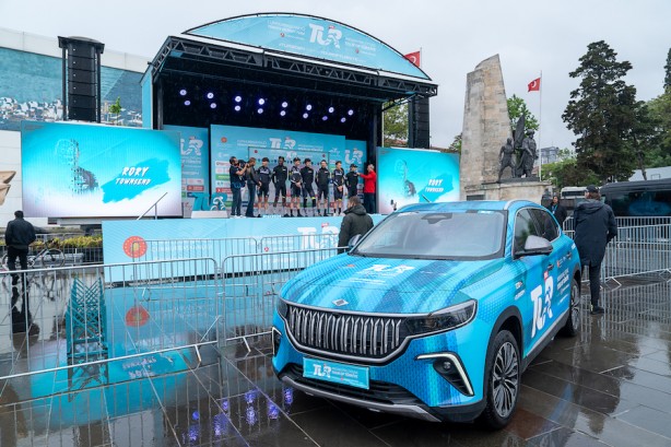 Foto - Geleceğin aracı Togg, TUR’u 60. yılına taşıdı!