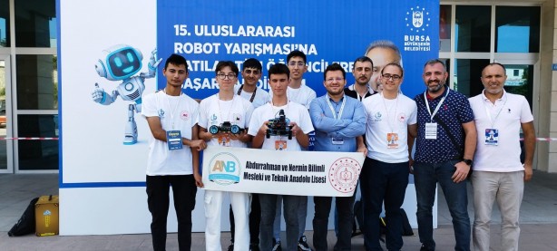 Geleceğin çocukları iş başında! Bu yaşta bunları yapanlar ileride neler yapmaz