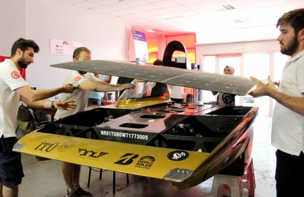 Foto - Geleceğin otomobili Türkiye turunda