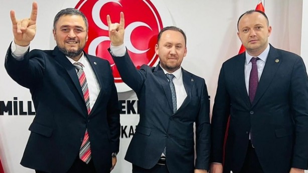 Foto - Gelecek Partisi’nde büyük deprem! Ahmet Davutoğlu saçını başını yolacak