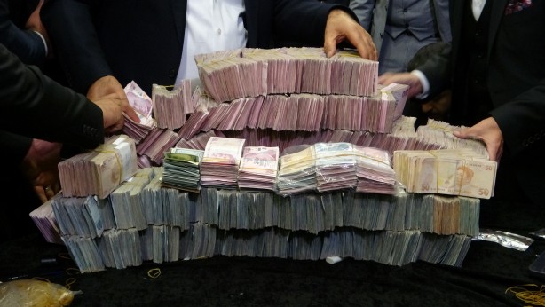 Foto - Gelin ayağa kalkmakta zorlandı! Benzerine az rastlanır düğün: Van Van olalı böyle düğün görmedi