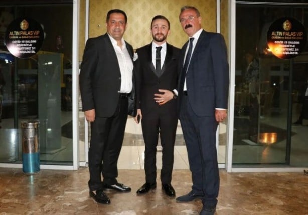 Foto - Geline 3 kilo altın, damada milyonlarca lira takıldı!