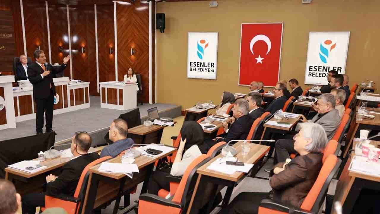 Foto - Gelirin yüzde 73’ü öz kaynaklardan sağlanıyor: Esenler Belediyesi’nde bütçenin yarısı yatırıma 