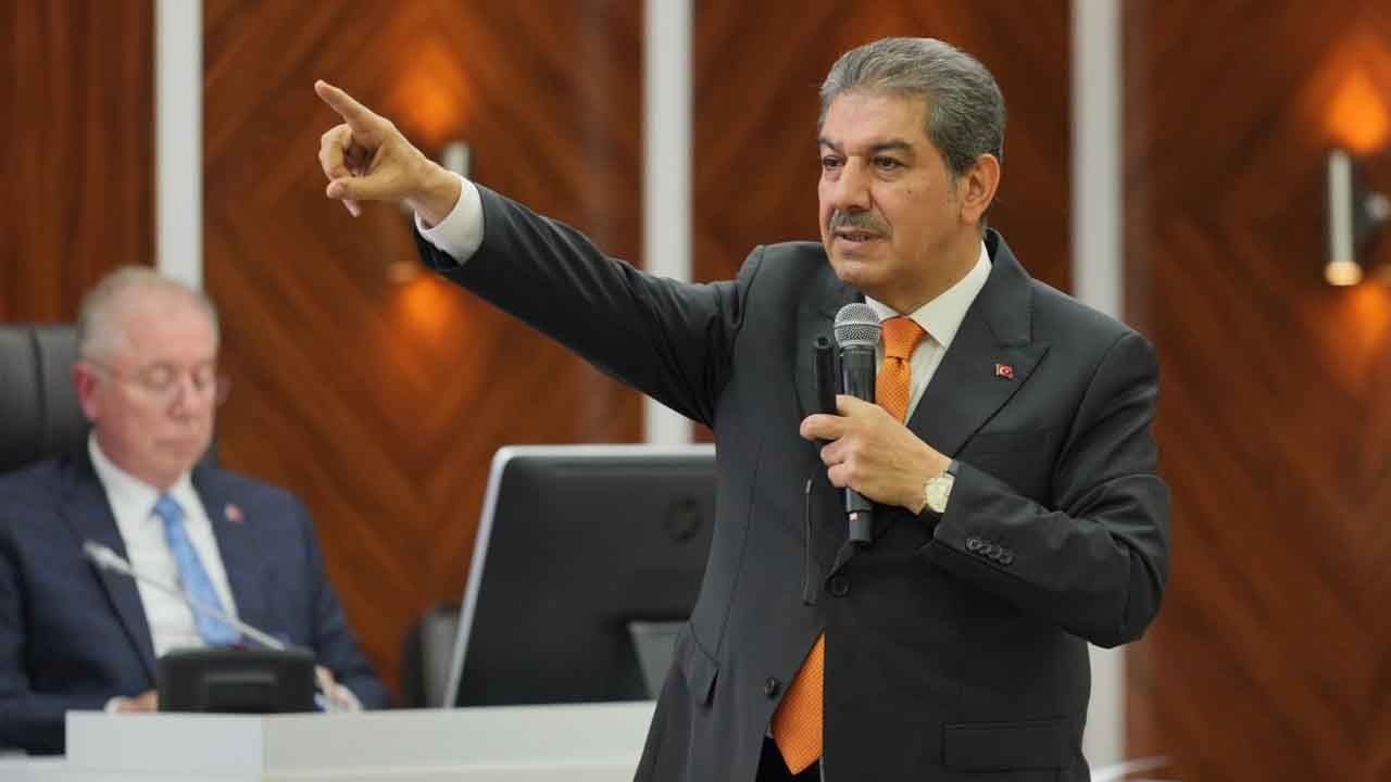 Foto - Gelirin yüzde 73’ü öz kaynaklardan sağlanıyor: Esenler Belediyesi’nde bütçenin yarısı yatırıma 