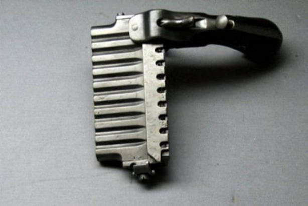 Foto - Gelmiş geçmiş en ilginç silahlar