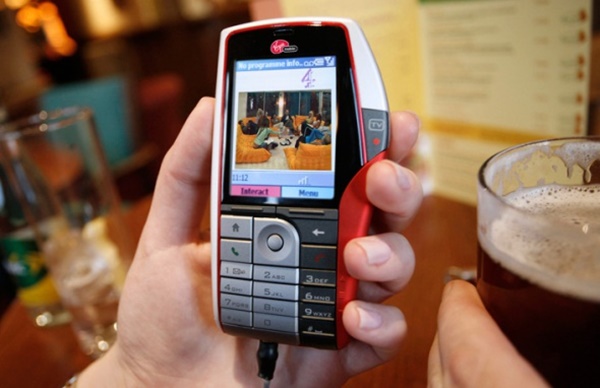 Foto - Gelmiş geçmiş en kötü tasarıma sahip 10 telefon