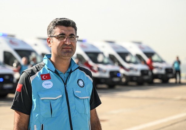 Foto - Gemi yarın yola çıkıyor! Gazzeliler için sahra hastaneleri, ambulans, ilaç ve tıbbi malzeme...