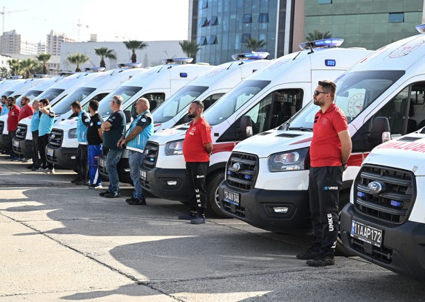Foto - Gemi yarın yola çıkıyor! Gazzeliler için sahra hastaneleri, ambulans, ilaç ve tıbbi malzeme...