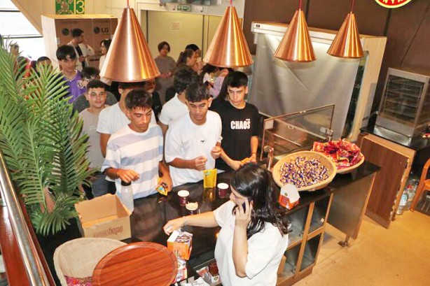 Foto - Gemiden ilginç fotoğraflar haberimizde: O gemide ilk ders başladı