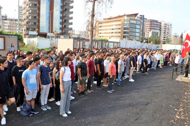 Foto - Gemiden ilginç fotoğraflar haberimizde: O gemide ilk ders başladı