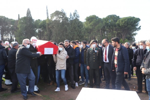 Foto - Genç astsubay memleketi Manisa'da toprağa verildi