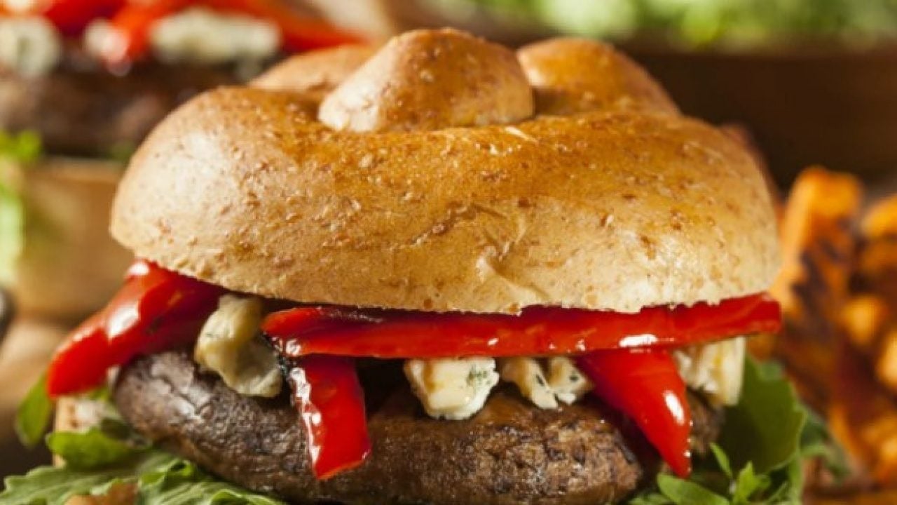 Genç bilim insanından şaşırtan proje! Hamburger tadında domates tasarlıyor